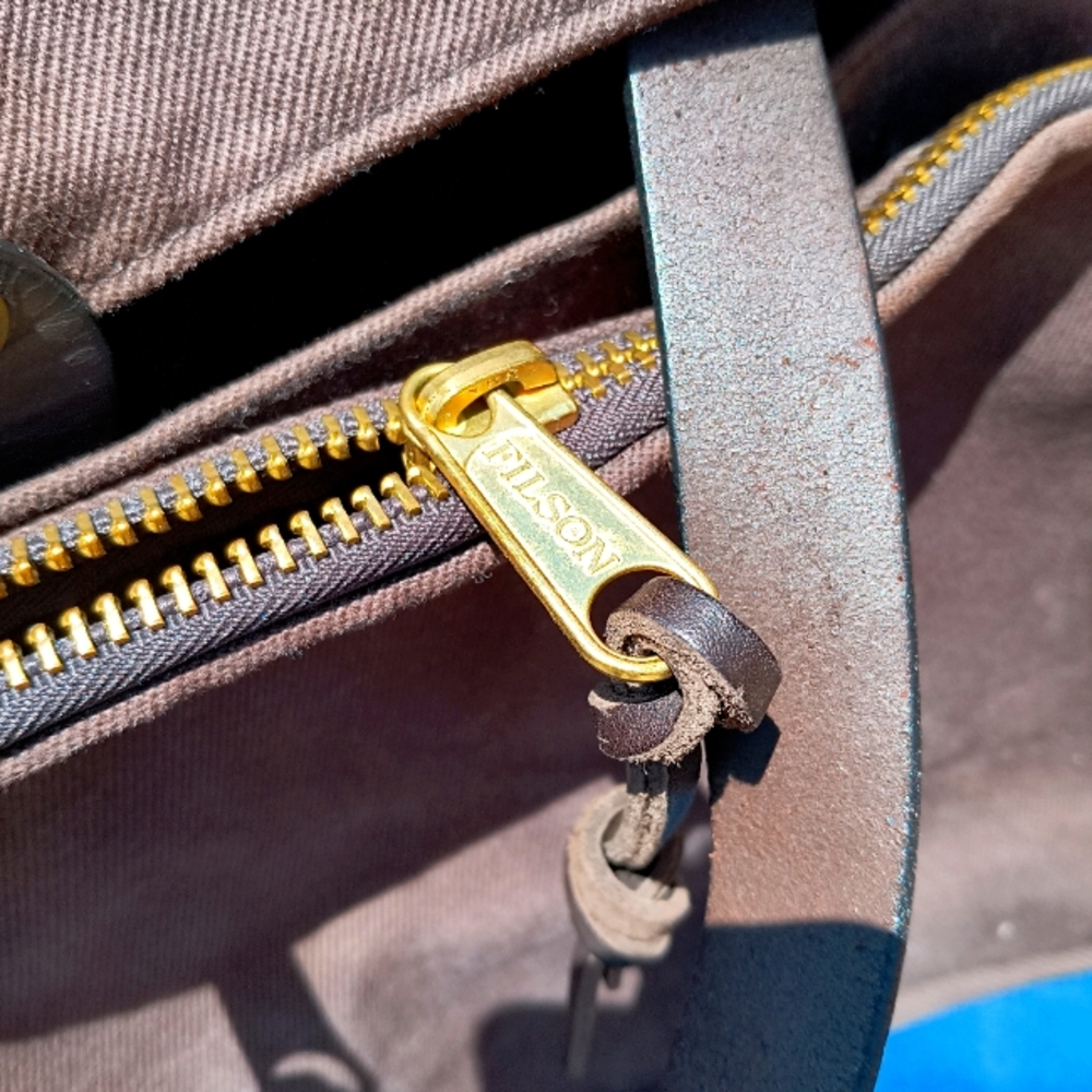 FILSON GENUINE BAG